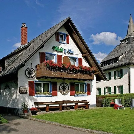 Hotel Gaestehaus Wald Und