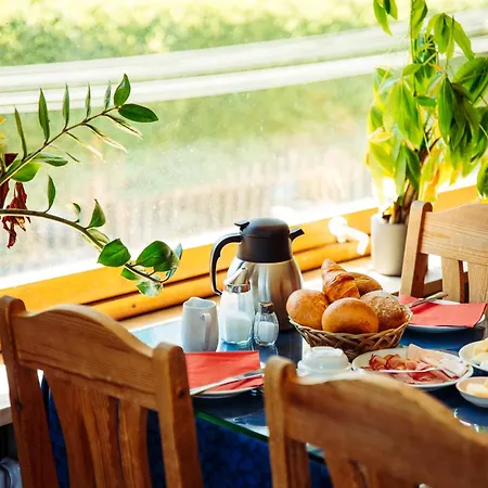 Hotel Gaestehaus Wald Und